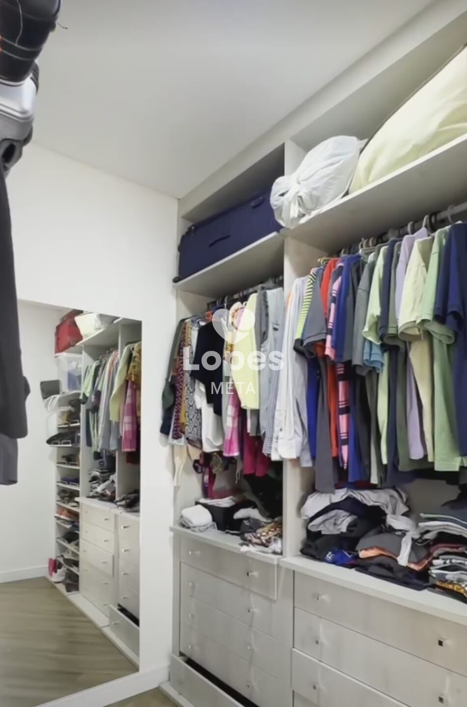 Casa à venda com 4 quartos, 270m² - Foto 8