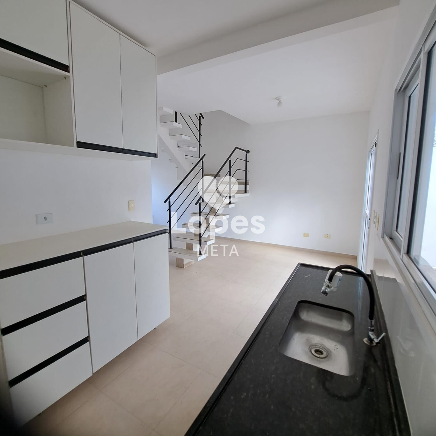 Casa, 2 quartos, 84 m² - Foto 1