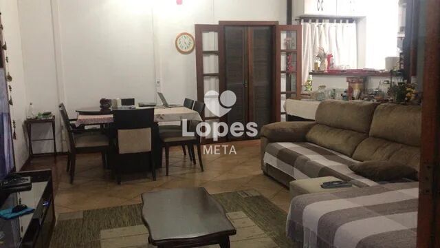 Casa à venda com 3 quartos, 150m² - Foto 5