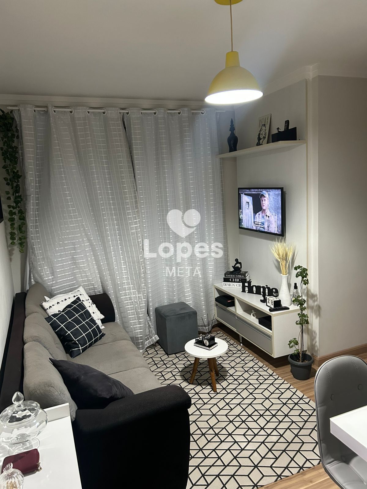 Apartamento à venda com 2 quartos, 45m² - Foto 1