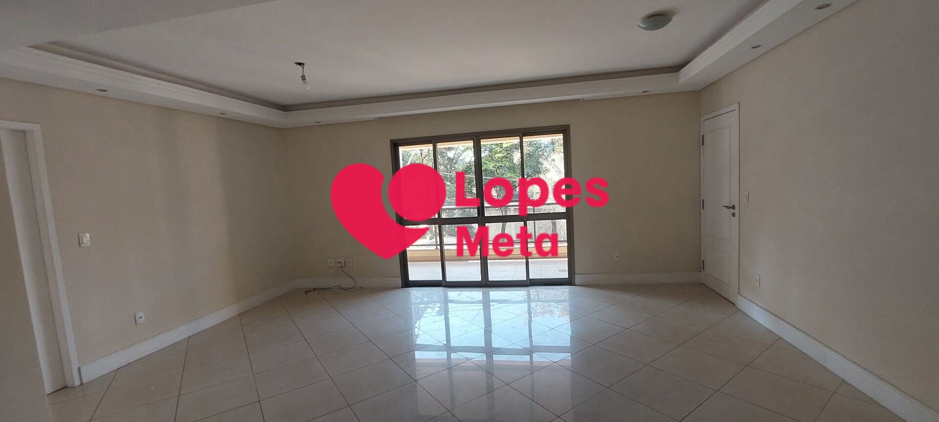 Apartamento para alugar com 3 quartos, 147m² - Foto 2