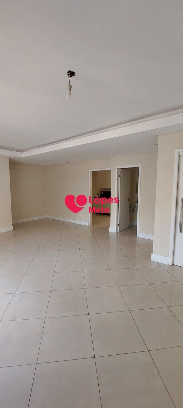 Apartamento para alugar com 3 quartos, 147m² - Foto 3