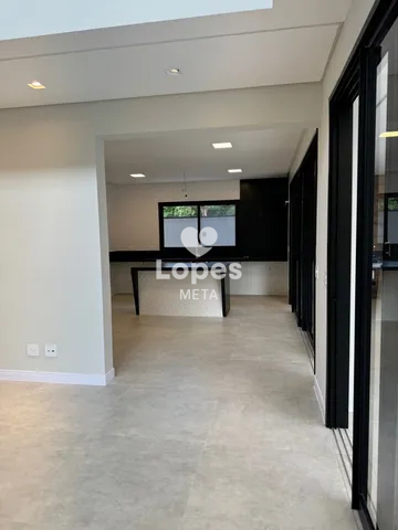 Casa de Condomínio à venda com 4 quartos, 400m² - Foto 13
