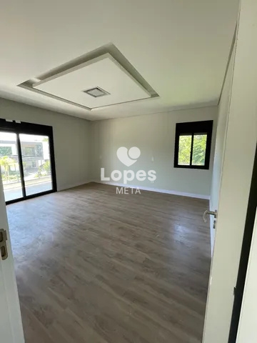 Casa de Condomínio à venda com 4 quartos, 400m² - Foto 8