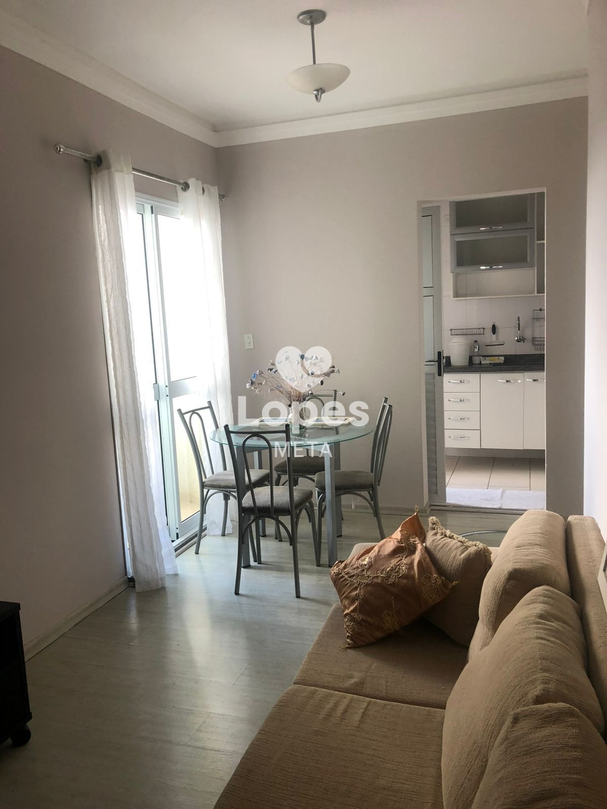 Apartamento à venda com 2 quartos, 55m² - Foto 3