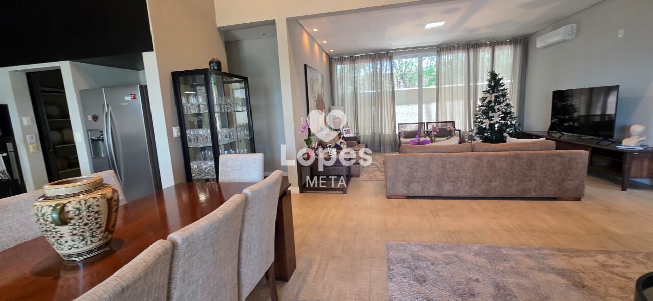 Casa, 3 quartos, 260 m² - Foto 15