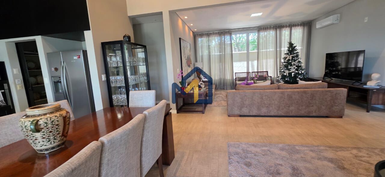 Casa, 3 quartos, 260 m² - Foto 15