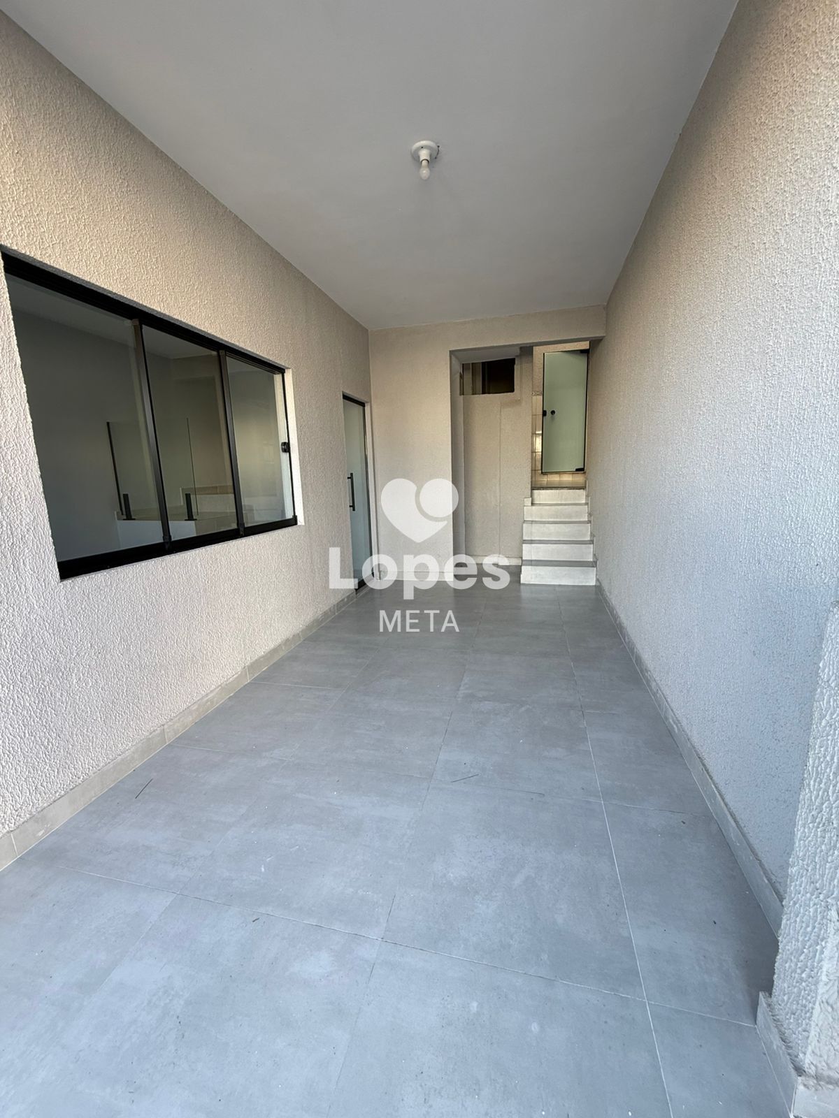 Casa à venda com 3 quartos, 169m² - Foto 3