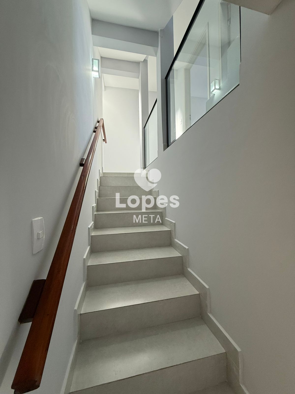 Casa à venda com 3 quartos, 169m² - Foto 5