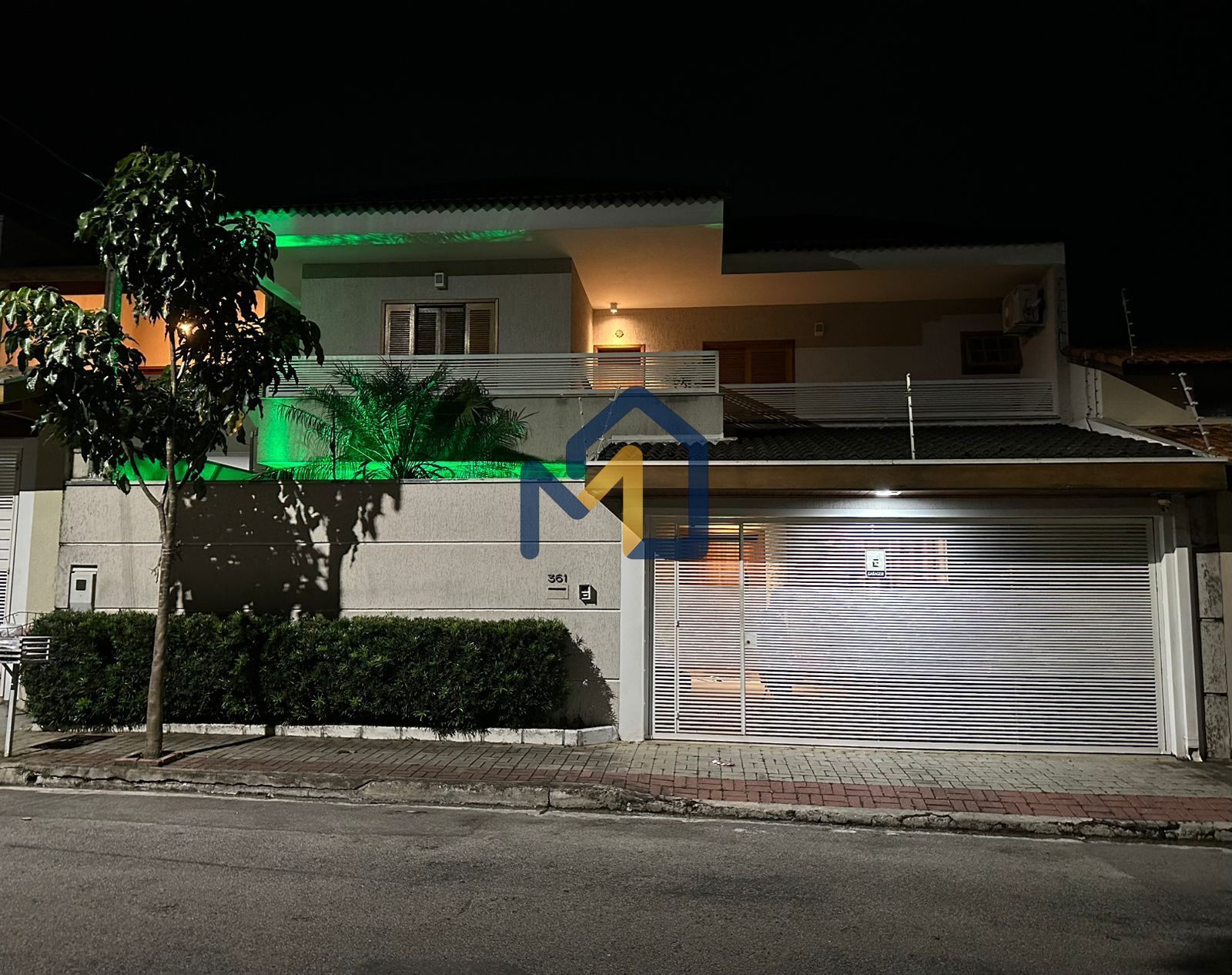 Casa, 3 quartos, 155 m² - Foto 1