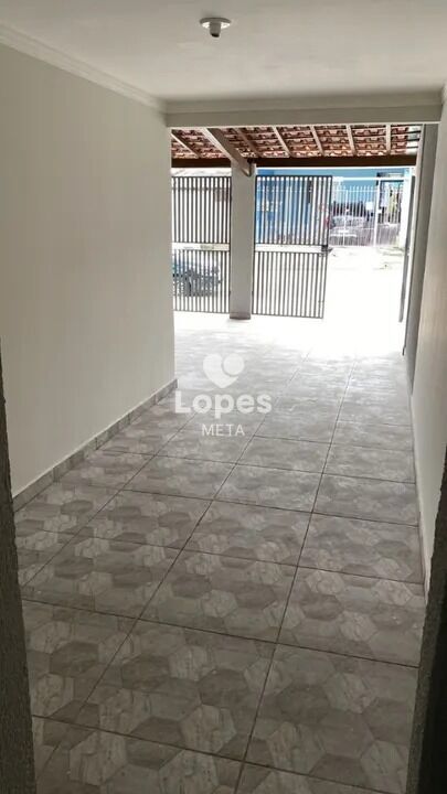 Casa à venda com 3 quartos, 120m² - Foto 2