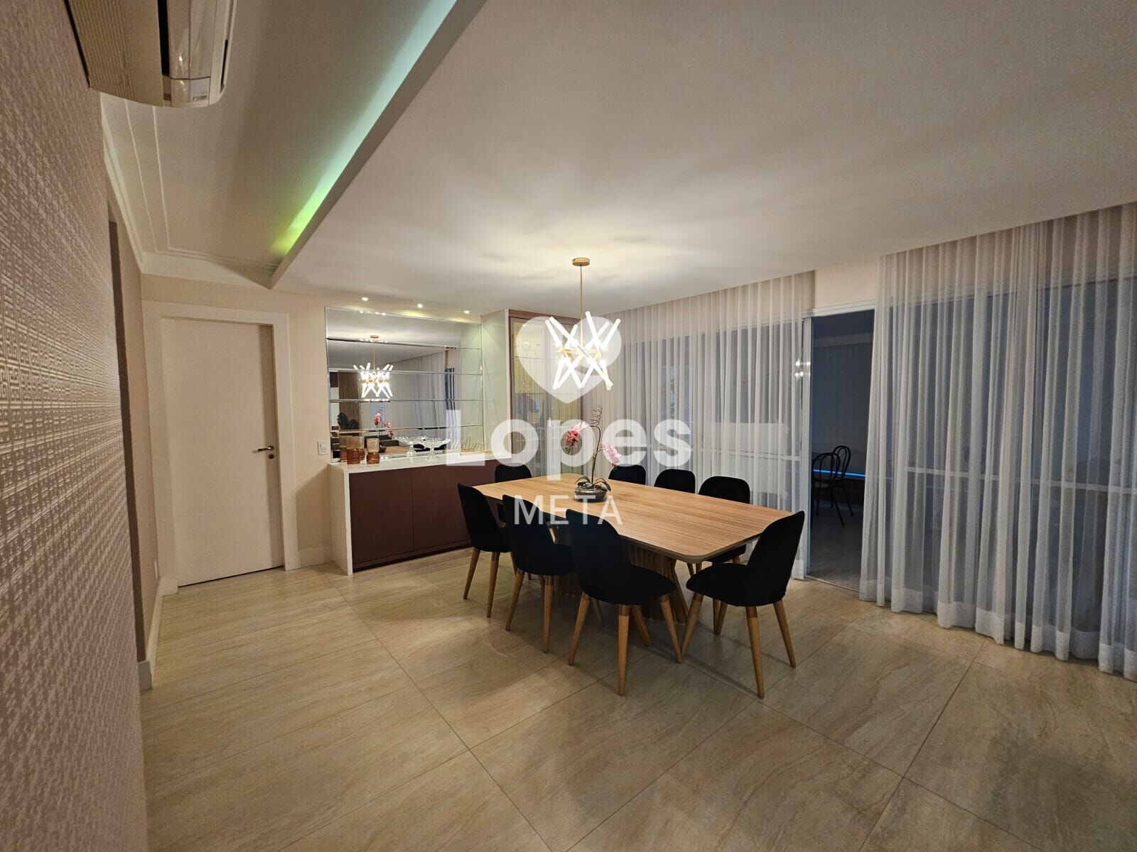 Apartamento à venda com 3 quartos, 182m² - Foto 7