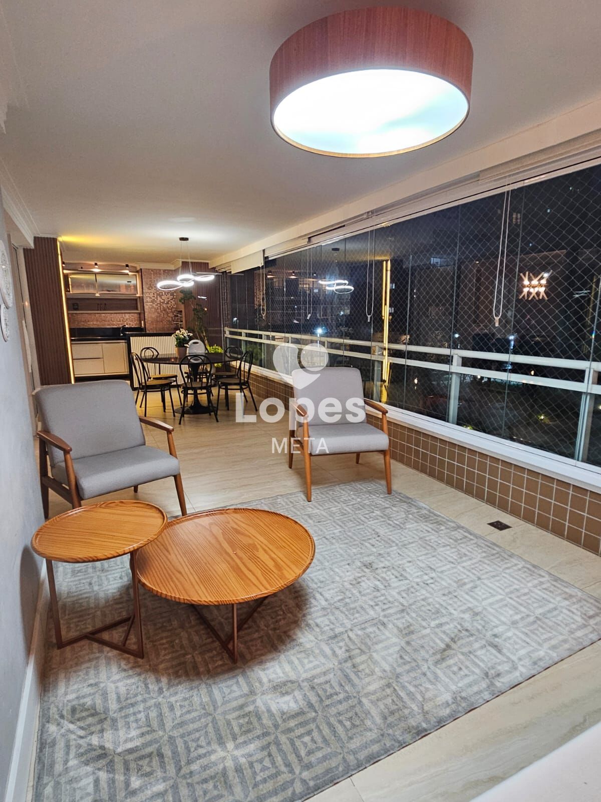 Apartamento à venda com 3 quartos, 182m² - Foto 1