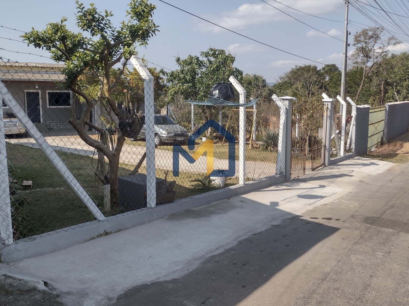 Chácara, 3 quartos, 1300 m² - Foto 1