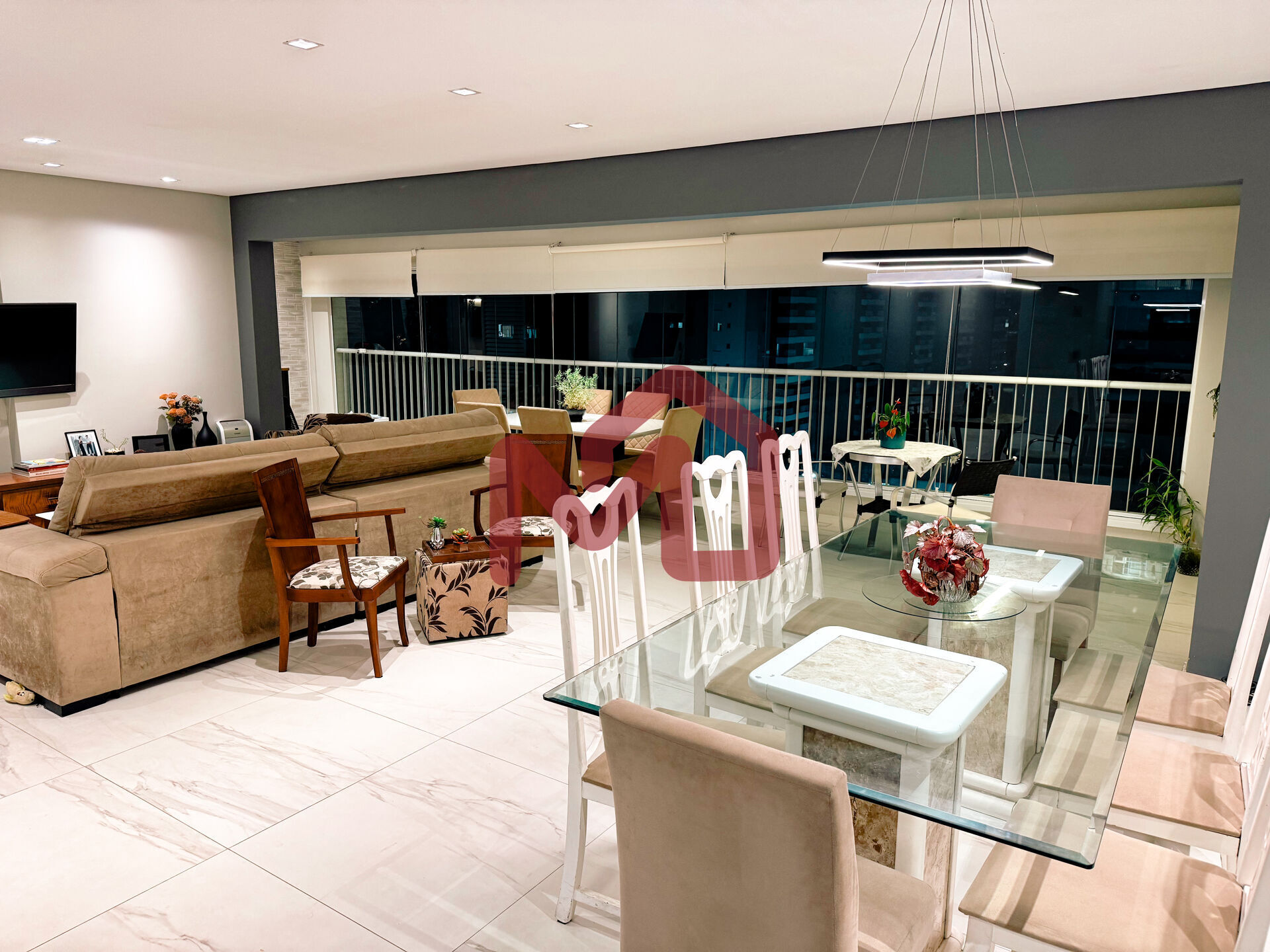 Apartamento, 3 quartos, 156 m² - Foto 1