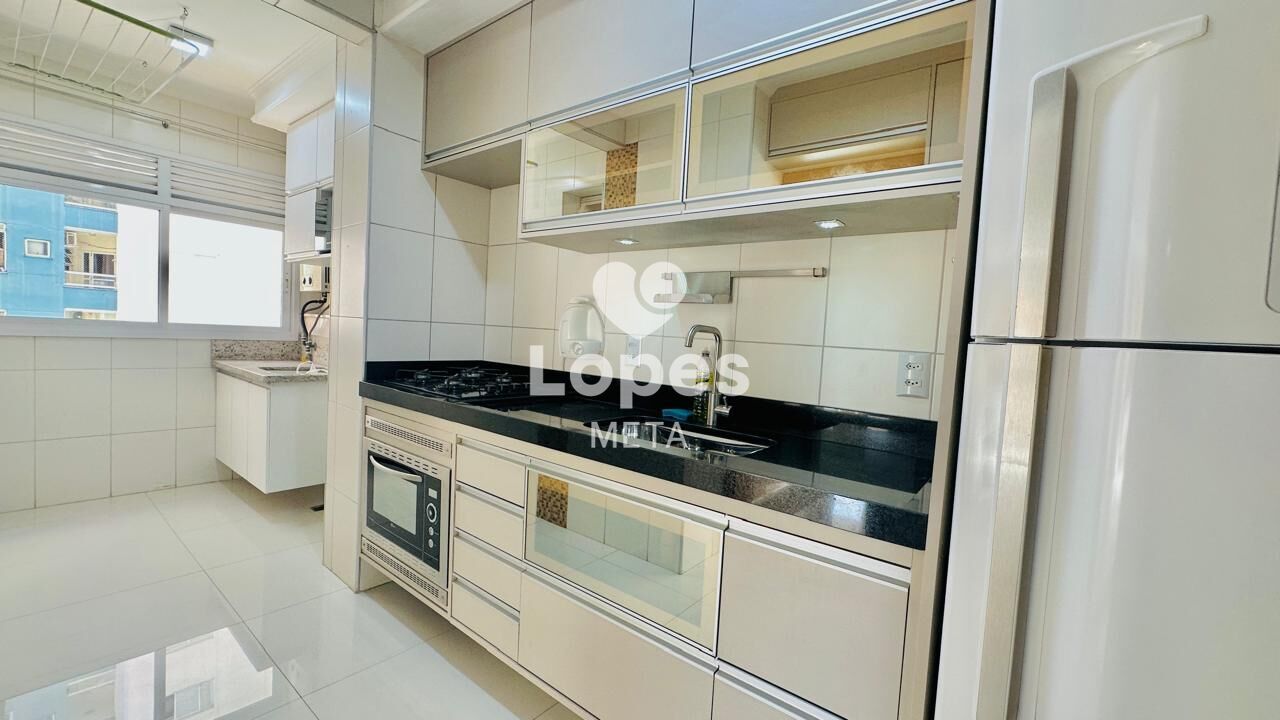 Apartamento para alugar com 2 quartos, 80m² - Foto 13