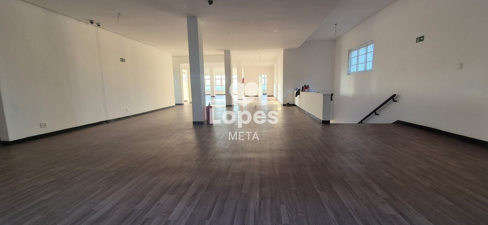 Prédio Inteiro para alugar, 1400m² - Foto 6