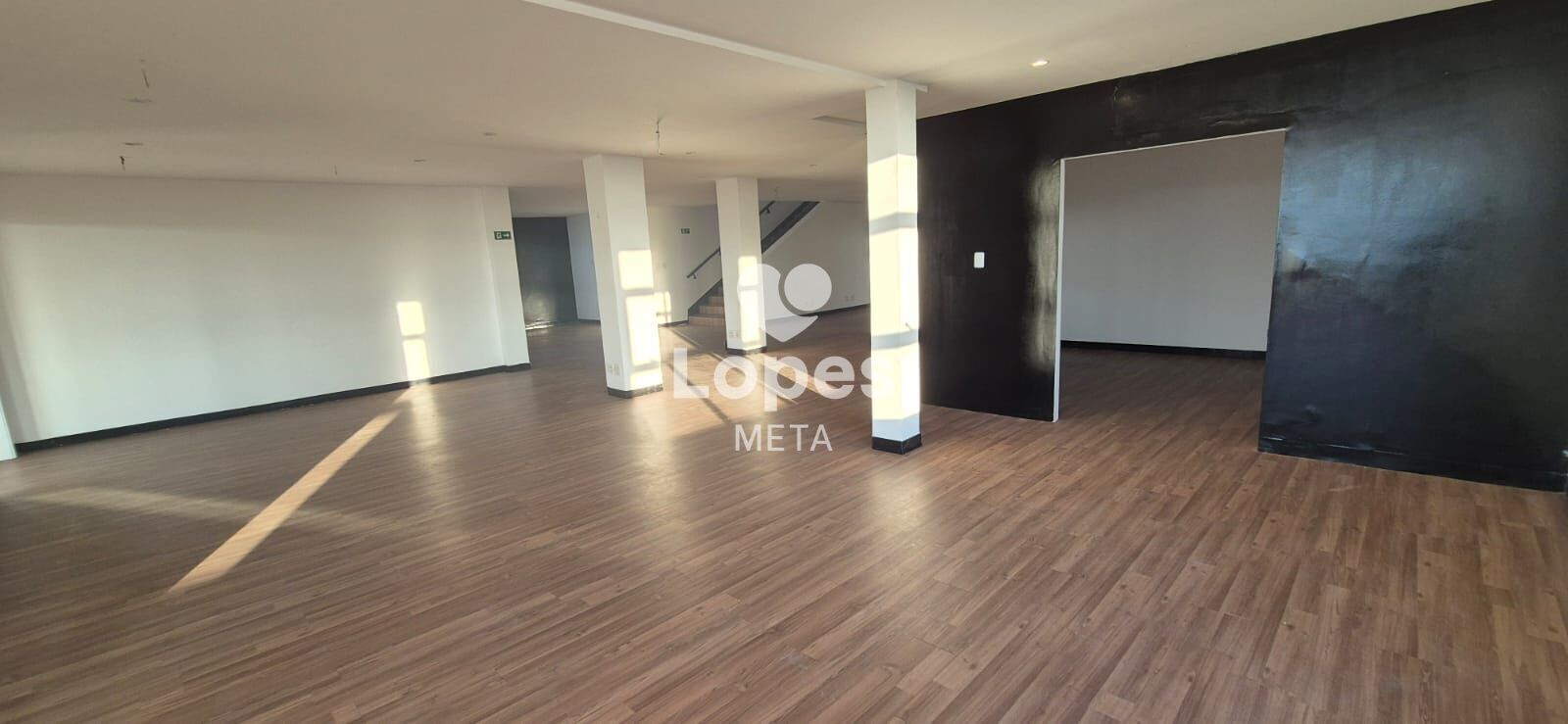 Prédio Inteiro para alugar, 1400m² - Foto 5