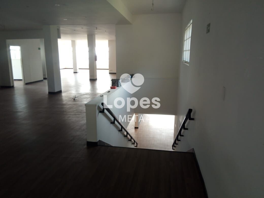 Prédio Inteiro para alugar, 1400m² - Foto 31