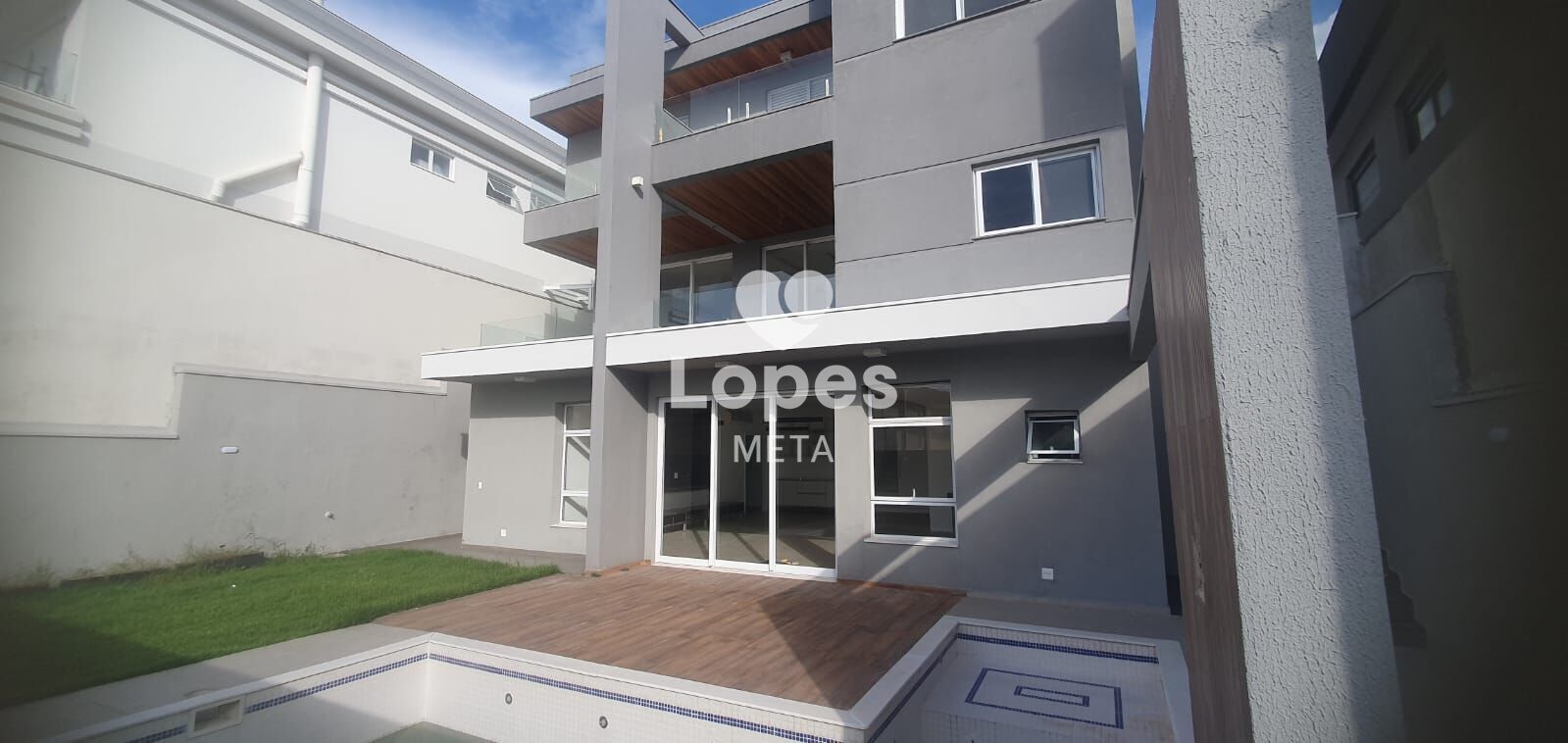 Casa à venda com 4 quartos, 450m² - Foto 6