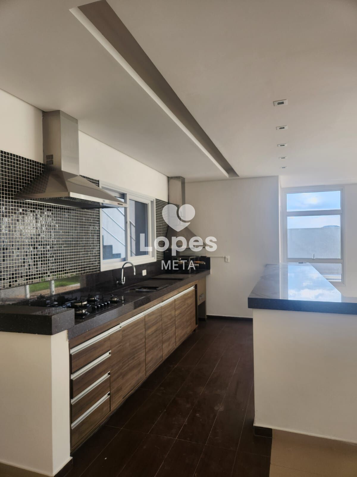 Casa à venda com 4 quartos, 450m² - Foto 15