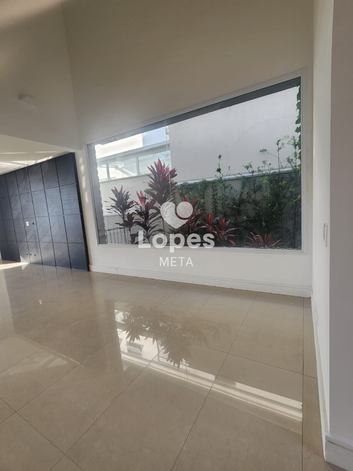 Casa à venda com 4 quartos, 450m² - Foto 11