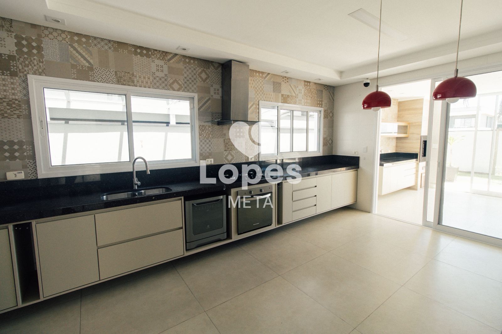 Casa, 5 quartos, 340 m² - Foto 31