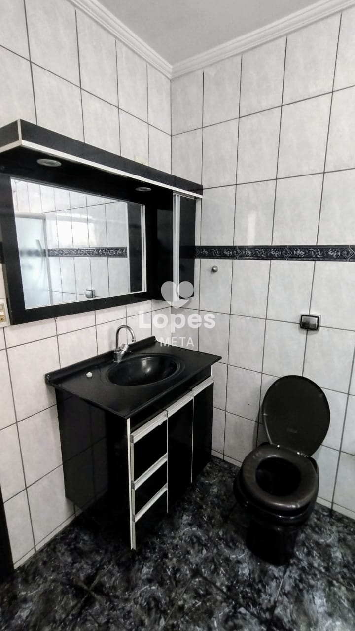 Casa à venda com 3 quartos, 100m² - Foto 33