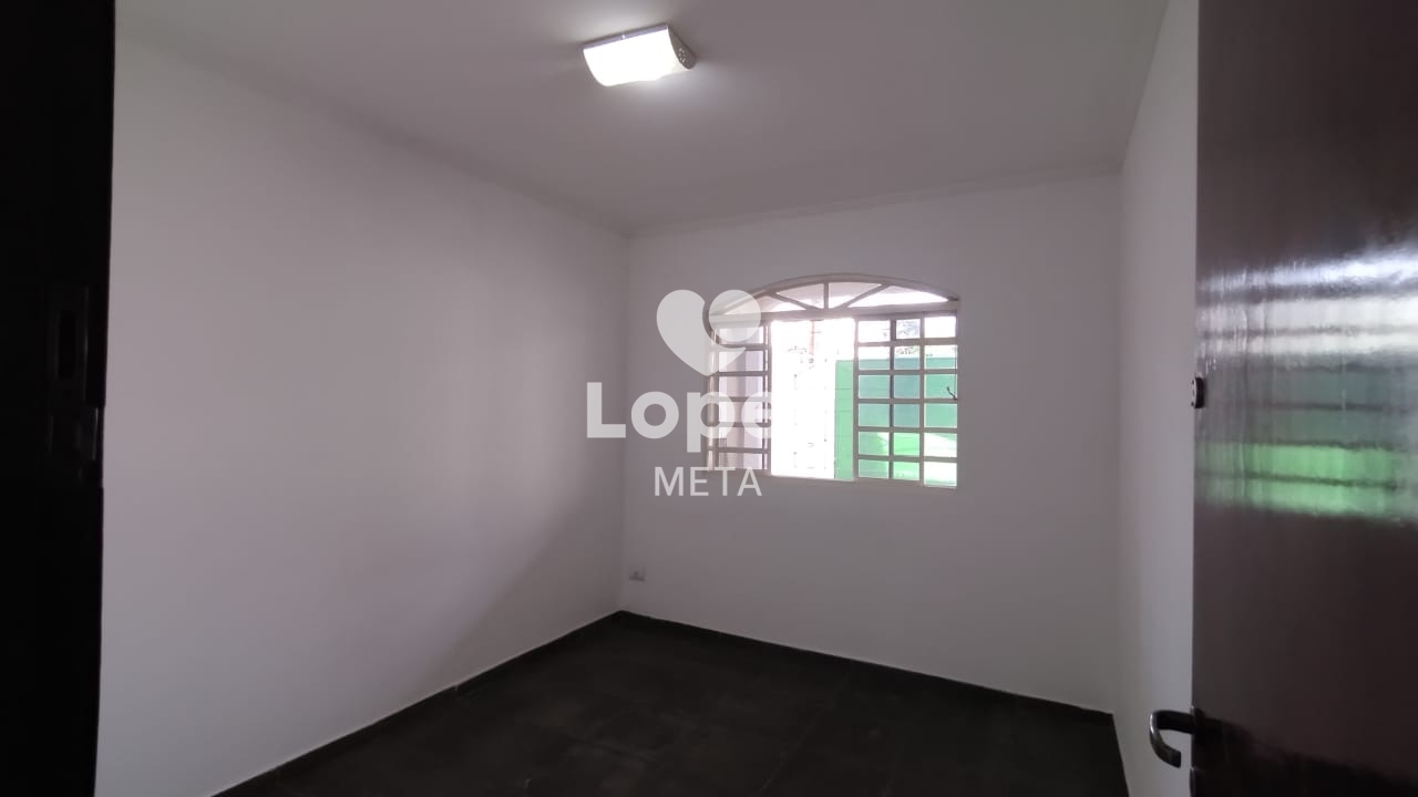Casa à venda com 3 quartos, 100m² - Foto 30