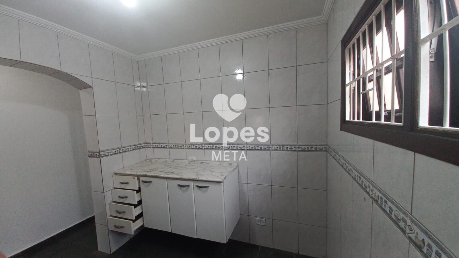 Casa à venda com 3 quartos, 100m² - Foto 21