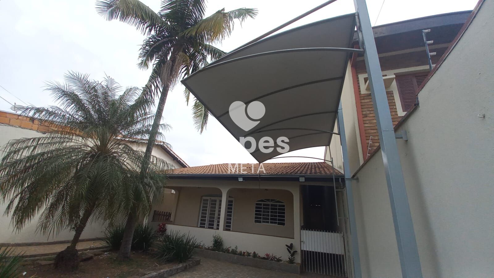 Casa à venda com 3 quartos, 100m² - Foto 3