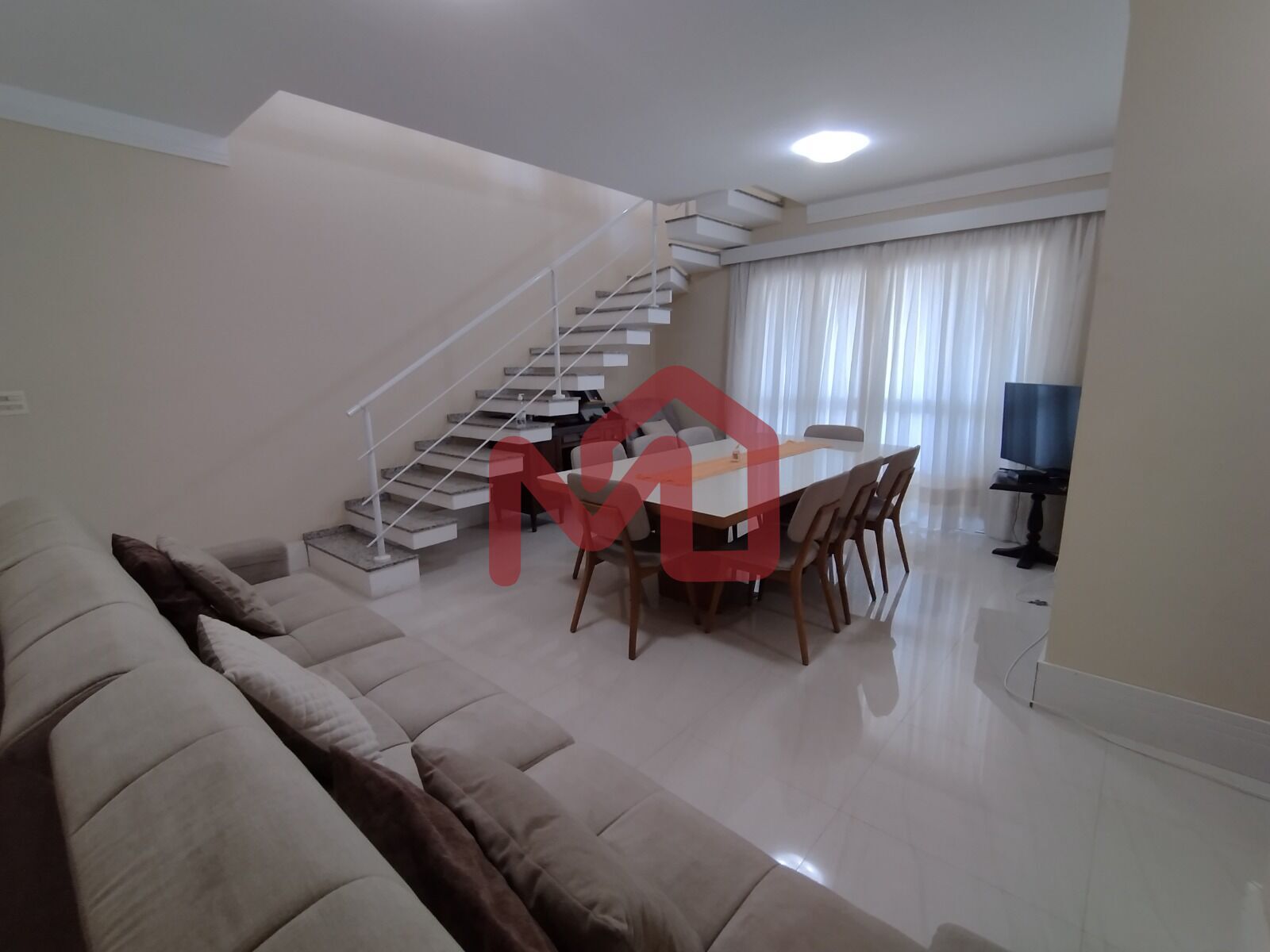 Cobertura, 4 quartos, 243 m² - Foto 1