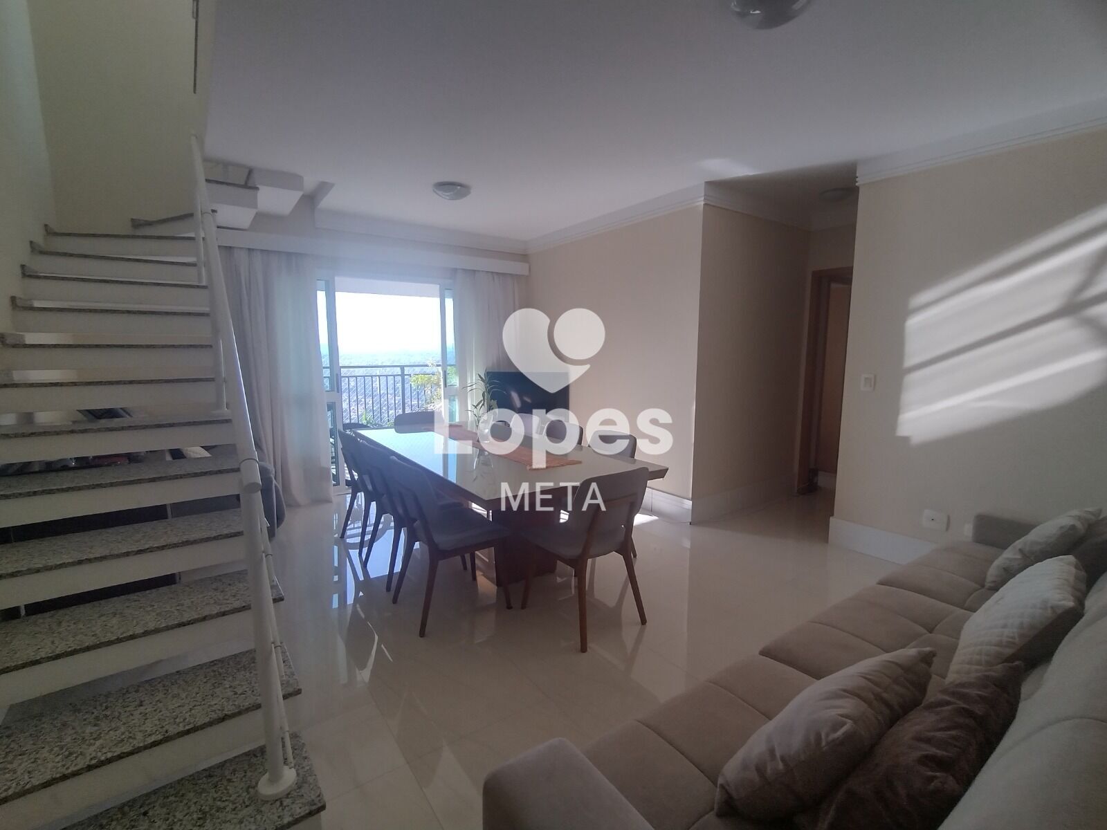 Cobertura à venda com 4 quartos, 243m² - Foto 3