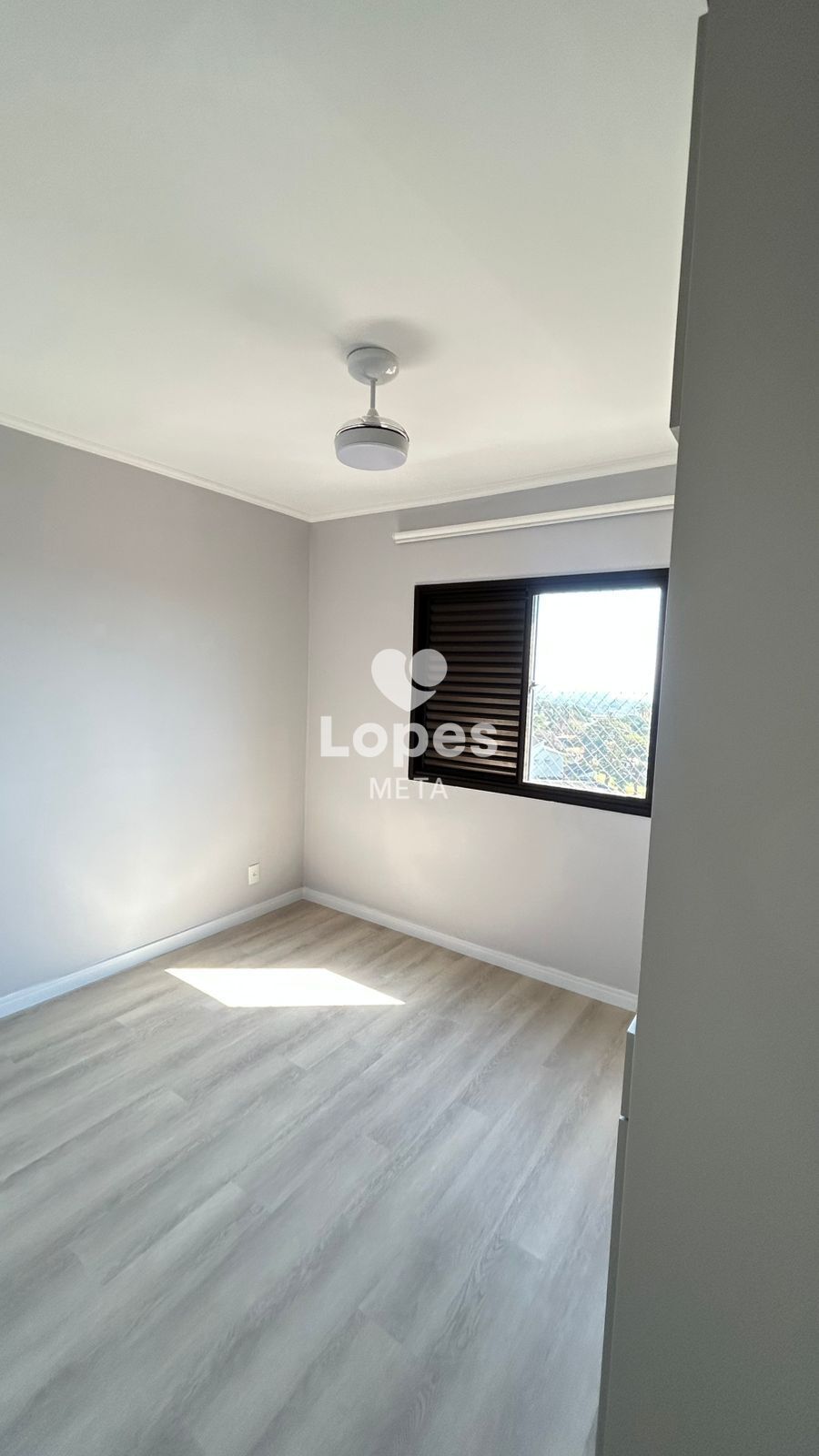 Apartamento para alugar com 1 quarto, 57m² - Foto 13