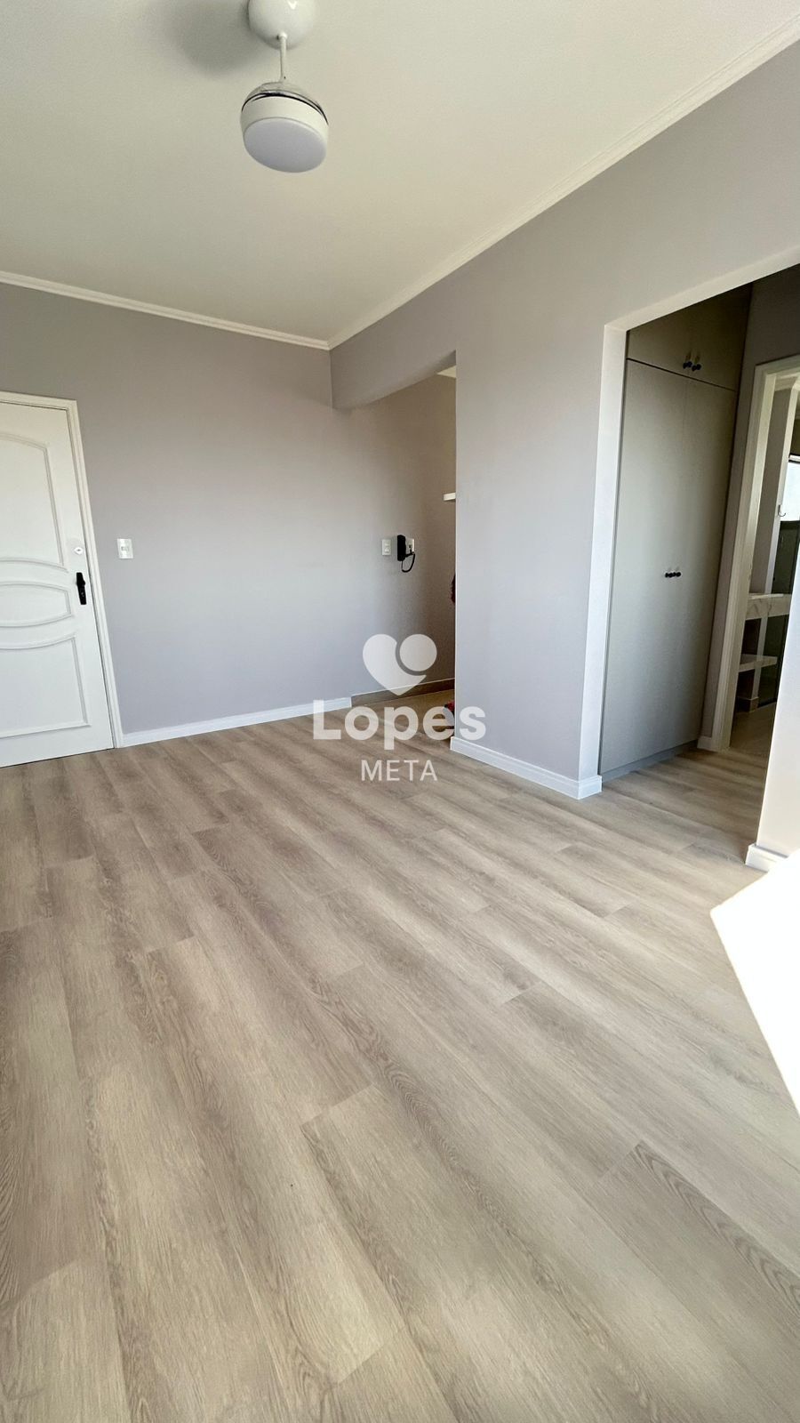 Apartamento para alugar com 1 quarto, 57m² - Foto 2