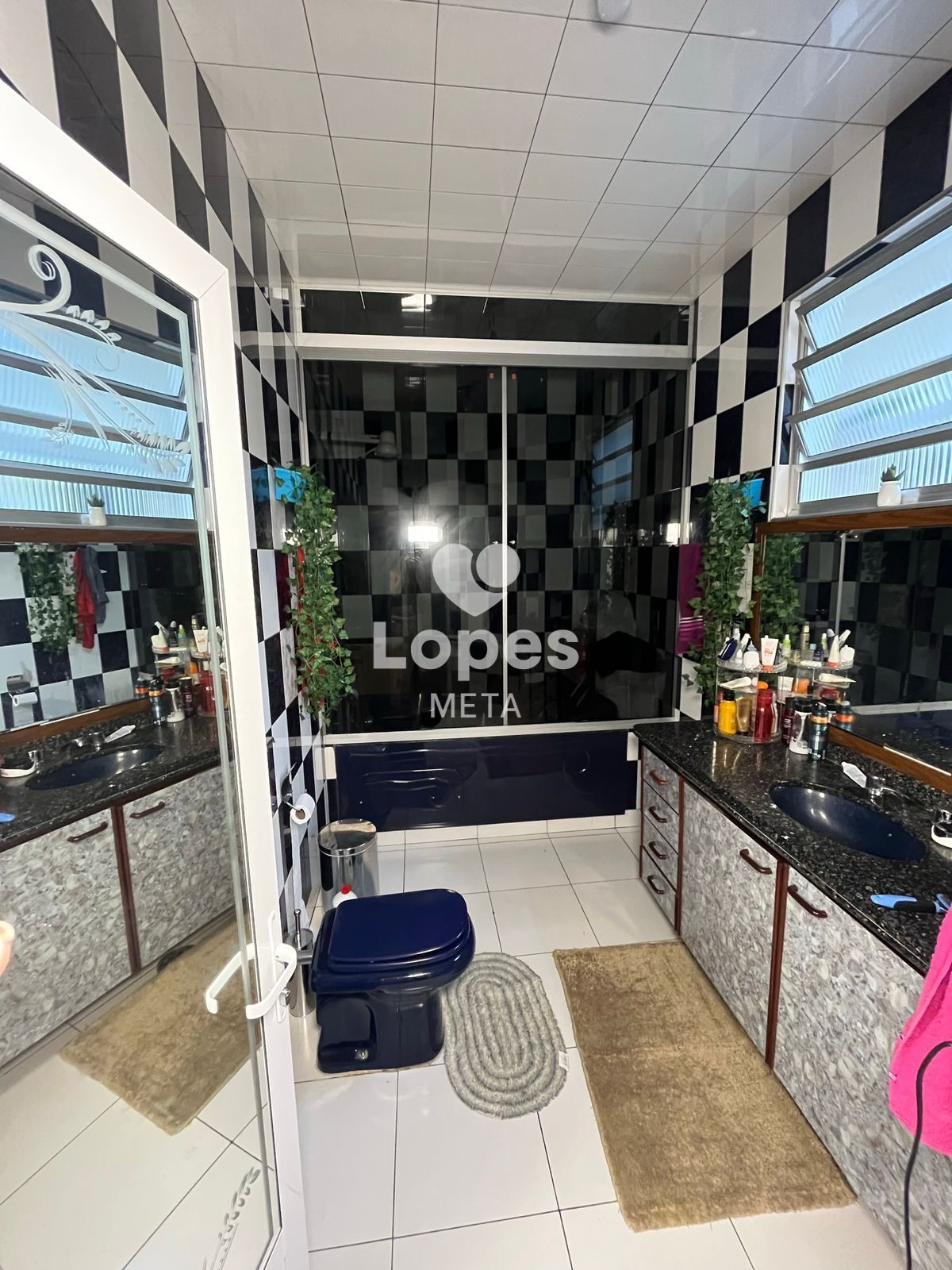 Casa à venda com 3 quartos, 61m² - Foto 18