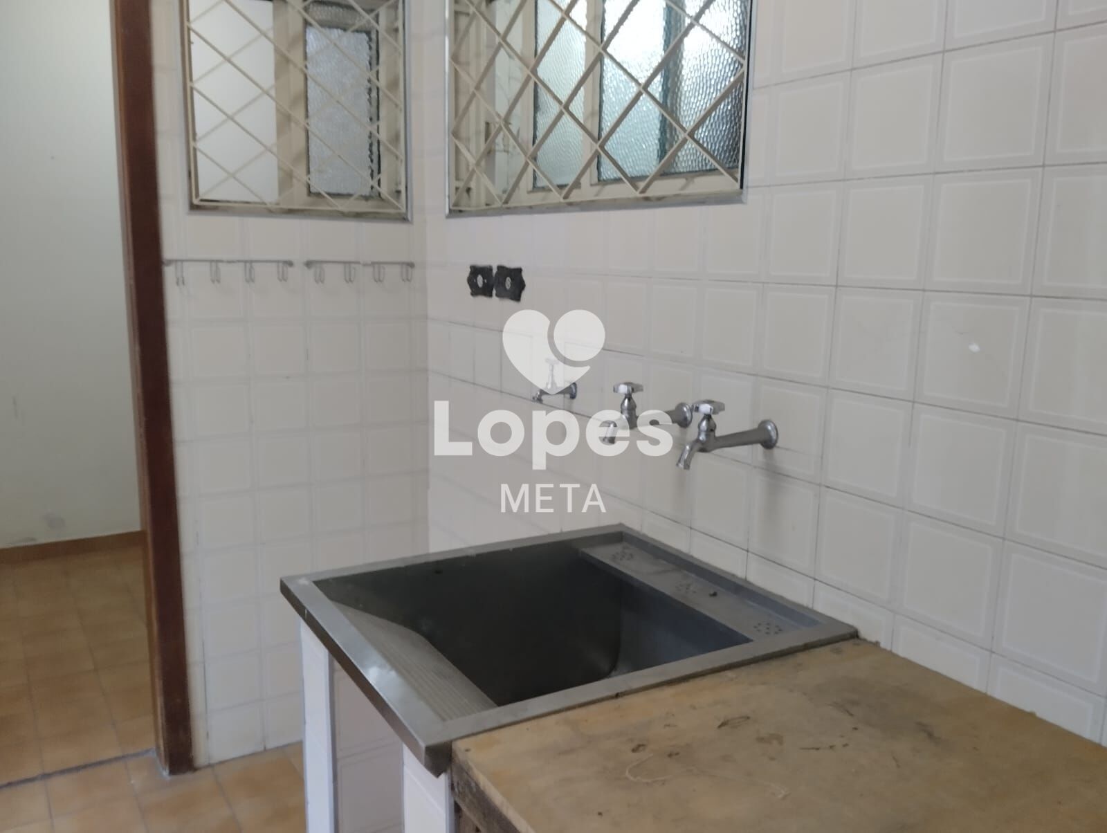Casa à venda com 5 quartos, 318m² - Foto 34