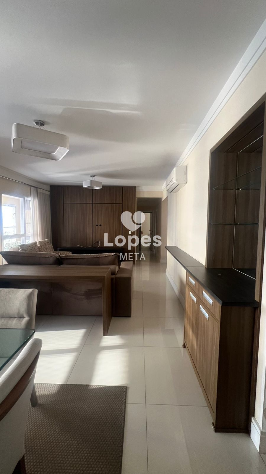 Apartamento para alugar com 3 quartos, 156m² - Foto 11