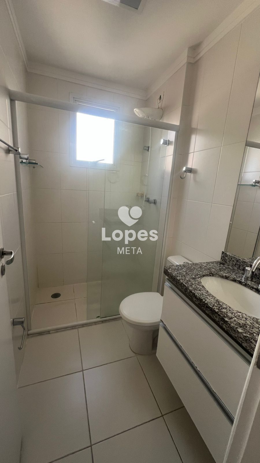 Apartamento para alugar com 3 quartos, 156m² - Foto 32
