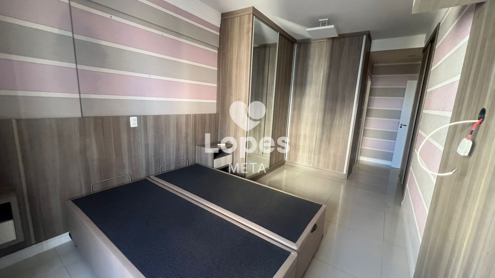 Apartamento para alugar com 3 quartos, 156m² - Foto 23