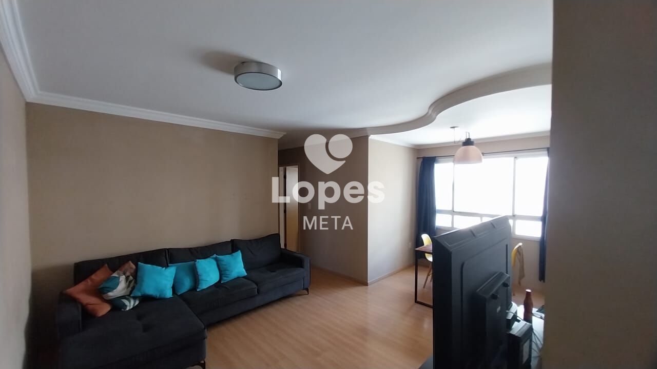 Apartamento à venda com 3 quartos, 75m² - Foto 1