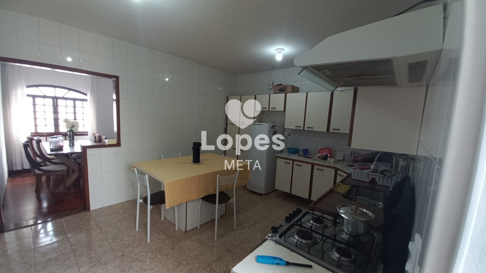 Casa à venda com 3 quartos, 140m² - Foto 8