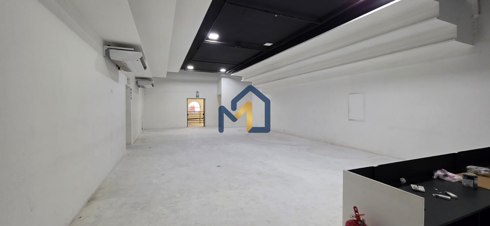 Loja-Salão, 200 m² - Foto 4