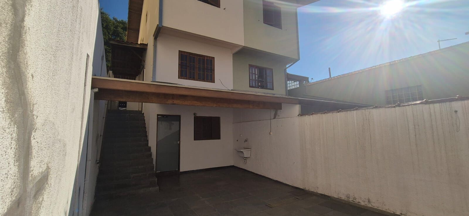 Casa, 2 quartos, 100 m² - Foto 1