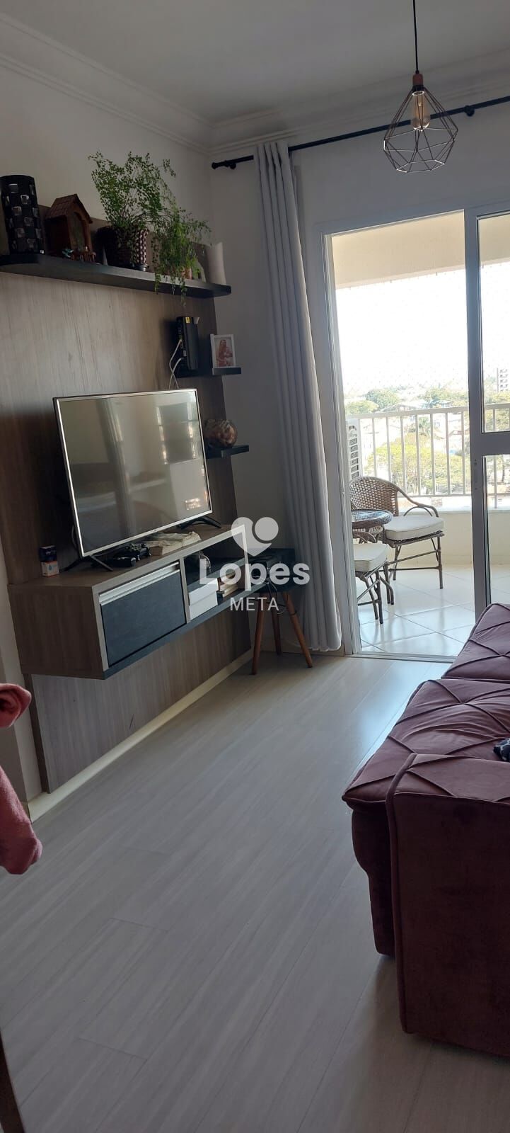Apartamento à venda com 2 quartos, 70m² - Foto 2