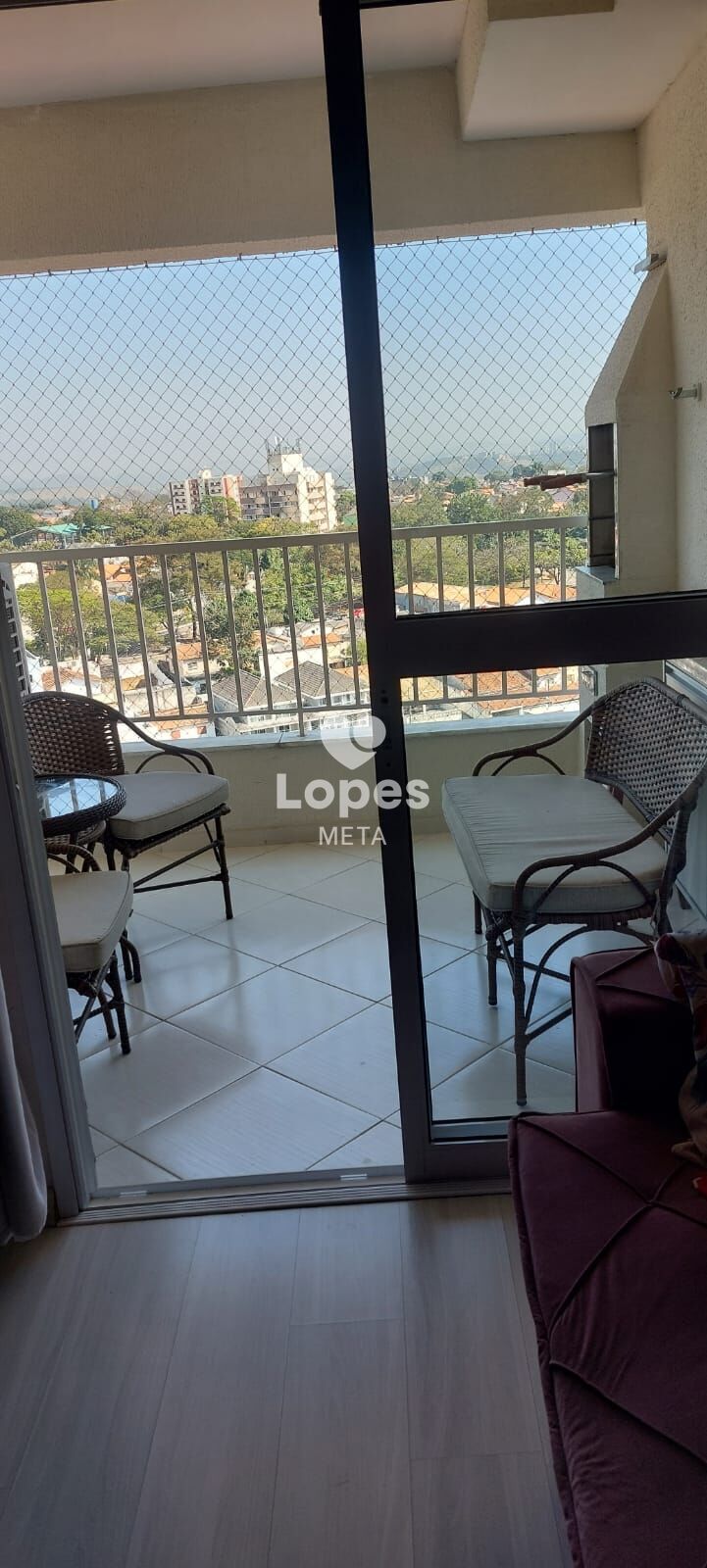 Apartamento à venda com 2 quartos, 70m² - Foto 1