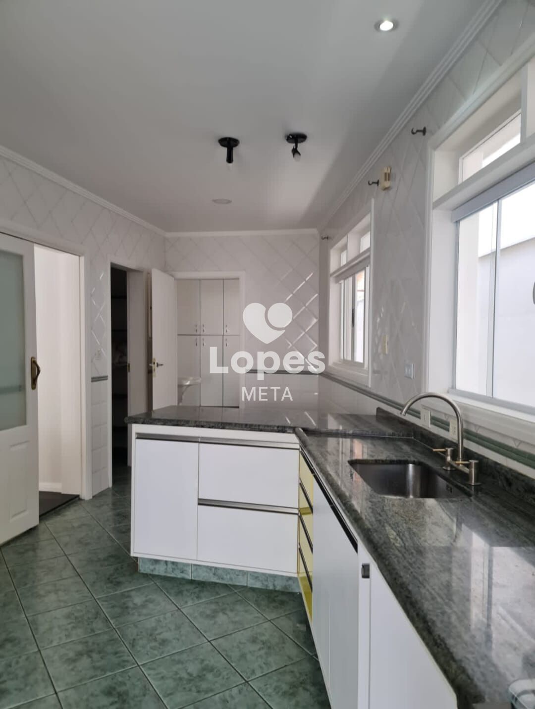 Casa, 4 quartos, 285 m² - Foto 15