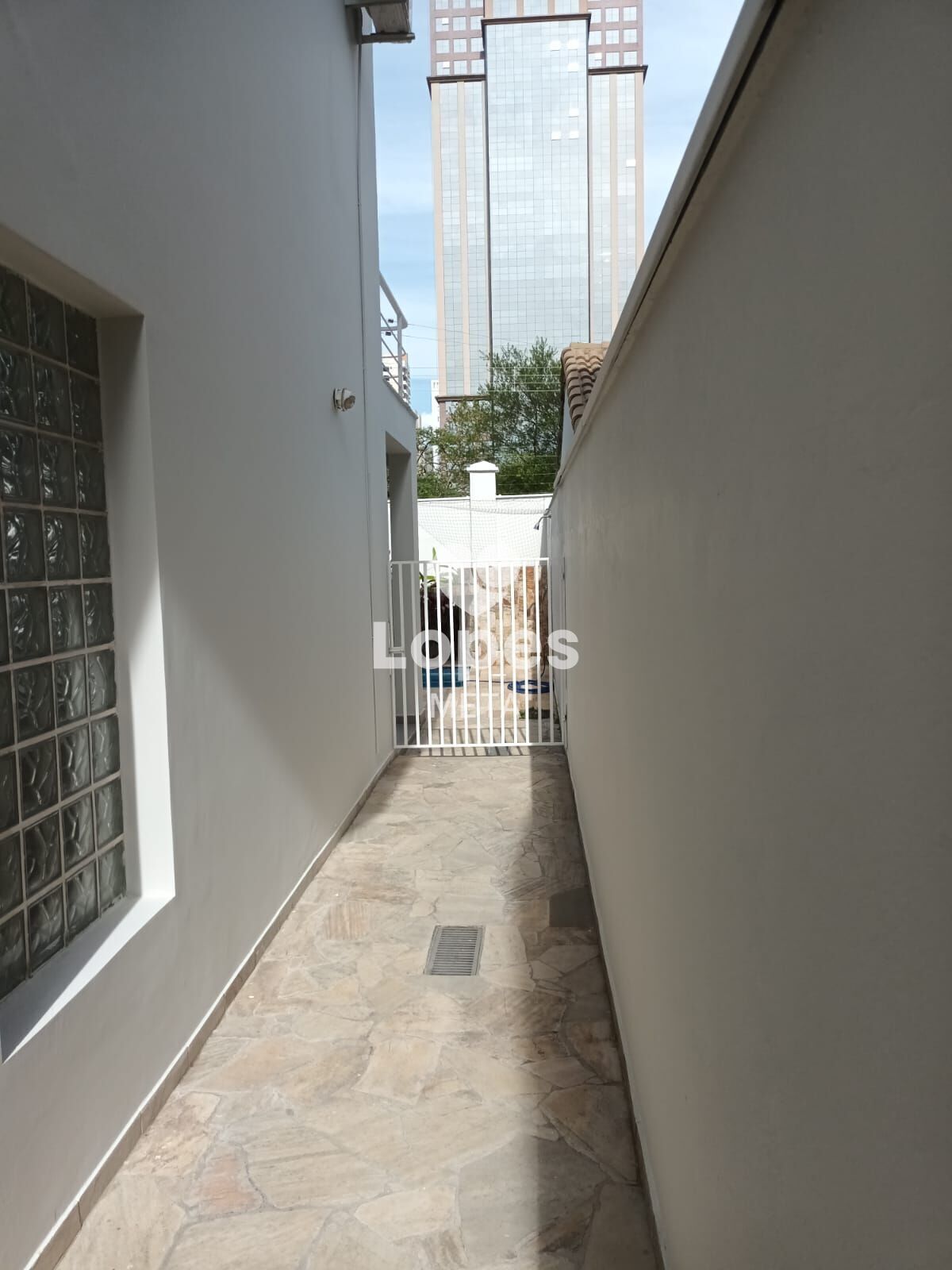 Casa, 4 quartos, 285 m² - Foto 32