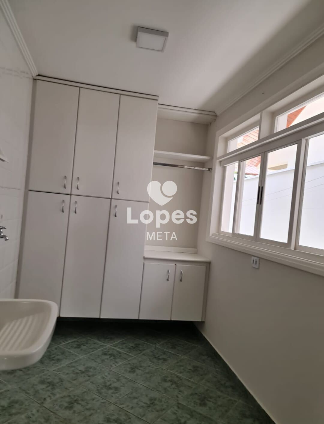 Casa, 4 quartos, 285 m² - Foto 8