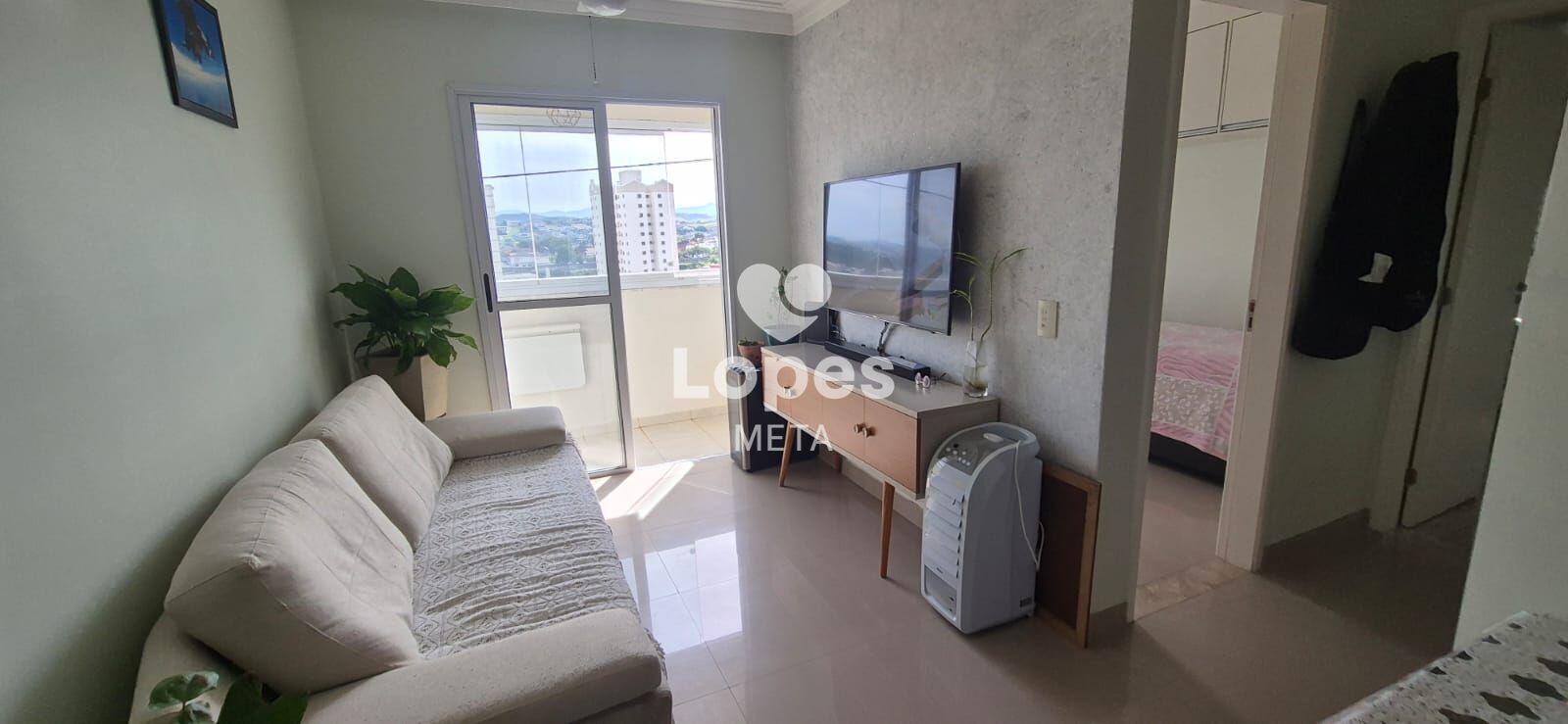 Apartamento à venda com 2 quartos, 60m² - Foto 5